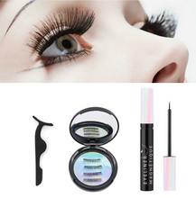 Laden Sie das Bild in den Galerie-Viewer, MoonLash Magnetic Lashes Kit